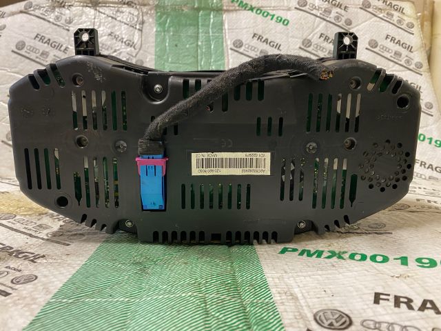 bontott SKODA OCTAVIA II Kilométeróra