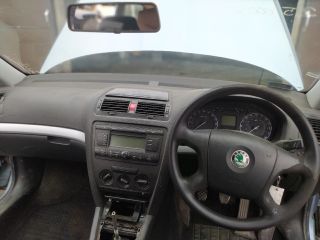 bontott SKODA OCTAVIA II Kilométeróra