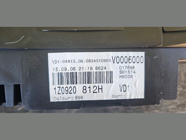 bontott SKODA OCTAVIA II Kilométeróra