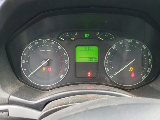 bontott SKODA OCTAVIA II Kilométeróra