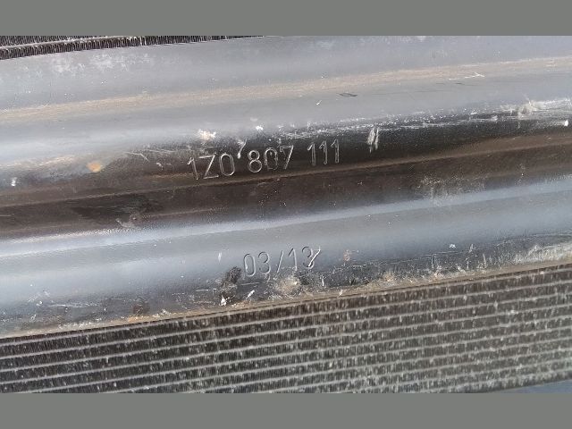 bontott SKODA OCTAVIA II Komplett Homlokfal (Részeivel)