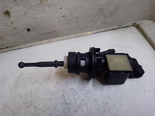 bontott SKODA OCTAVIA II Kuplung Munkahenger