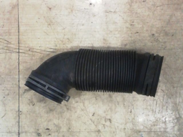 bontott SKODA OCTAVIA II Légbeömlő Cső