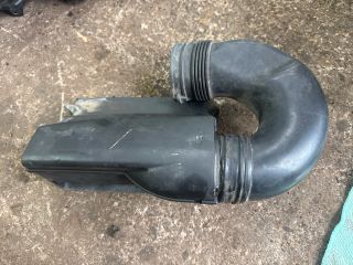 bontott SKODA OCTAVIA II Légbeömlő Cső