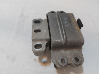 bontott SKODA OCTAVIA II Motor Tartó Bak Bal