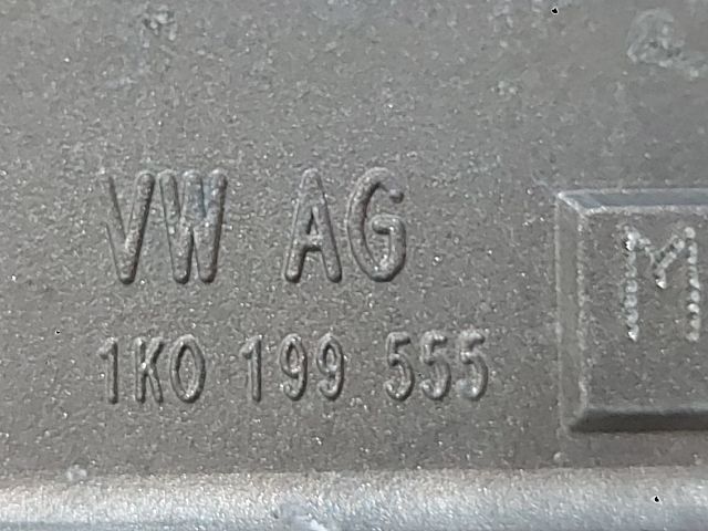 bontott SKODA OCTAVIA II Motor Tartó Bak Bal