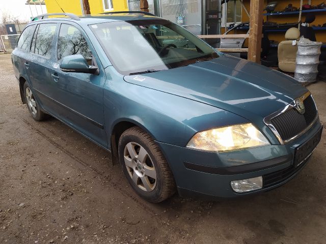 bontott SKODA OCTAVIA II Motor Tartó Bak Bal