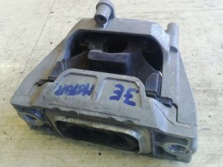 bontott SKODA OCTAVIA II Motor Tartó Bak Jobb