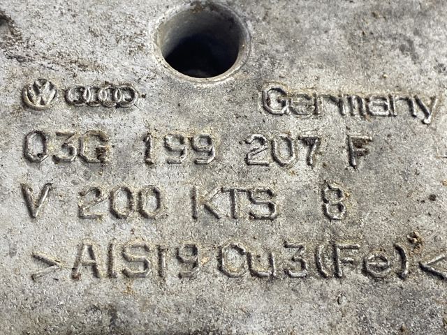 bontott SKODA OCTAVIA II Motor Tartó Bak (Pozíciófüggetlen)