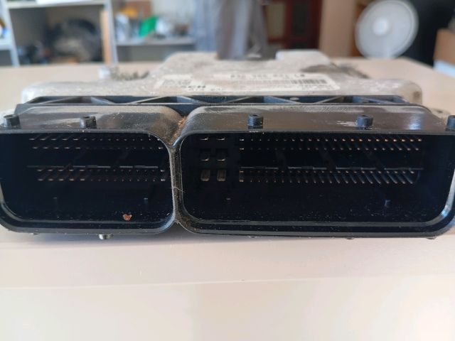 bontott SKODA OCTAVIA II Motorvezérlő