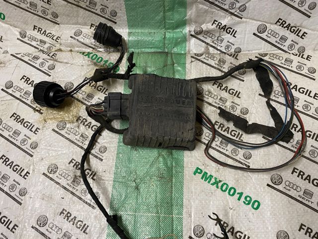 bontott SKODA OCTAVIA II Motorvezérlő