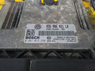 bontott SKODA OCTAVIA II Motorvezérlő