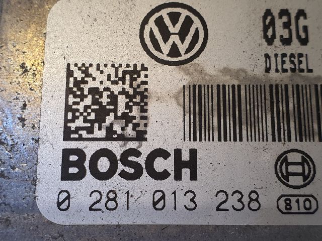 bontott SKODA OCTAVIA II Motorvezérlő