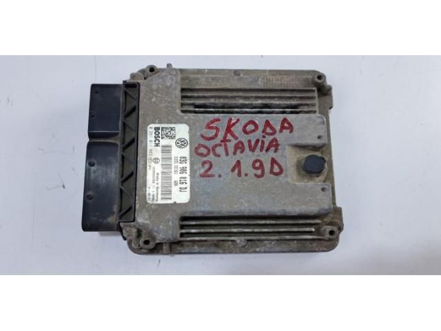 bontott SKODA OCTAVIA II Motorvezérlő