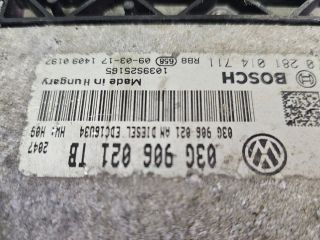 bontott SKODA OCTAVIA II Motorvezérlő