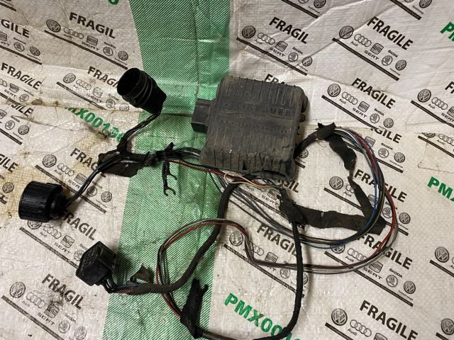 bontott SKODA OCTAVIA II Motorvezérlő