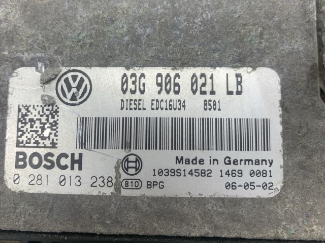 bontott SKODA OCTAVIA II Motorvezérlő