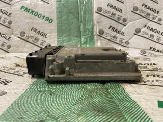 bontott SKODA OCTAVIA II Motorvezérlő