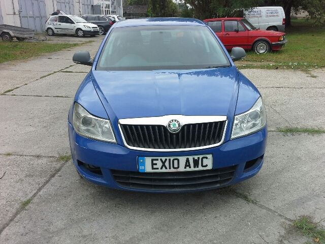 bontott SKODA OCTAVIA II Önindító