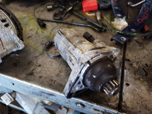 bontott SKODA OCTAVIA II Önindító