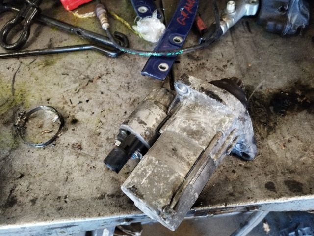 bontott SKODA OCTAVIA II Önindító