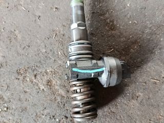 bontott SKODA OCTAVIA II Porlasztó (1 db)