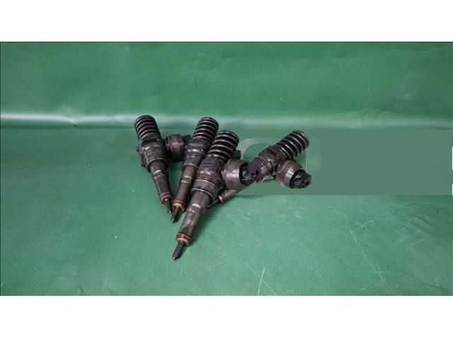 bontott SKODA OCTAVIA II Porlasztó (1 db)