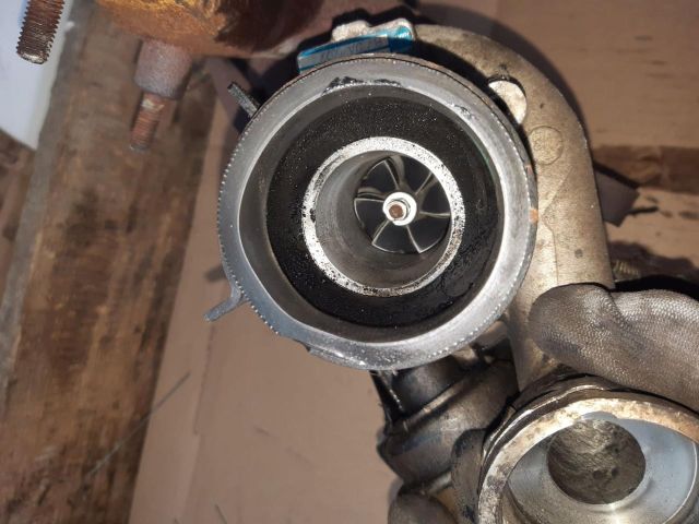 bontott SKODA OCTAVIA II Turbó