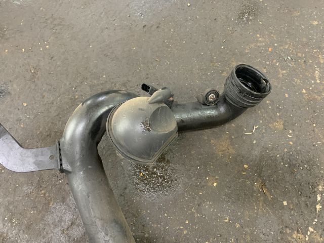 bontott SKODA OCTAVIA II Turbócső