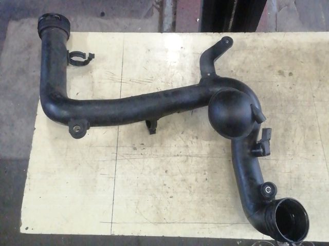 bontott SKODA OCTAVIA II Turbócső