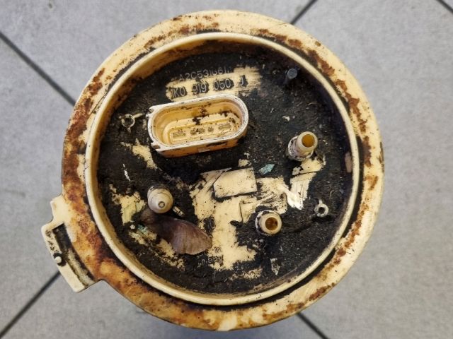 bontott SKODA OCTAVIA II Üzemanyag Szivattyú