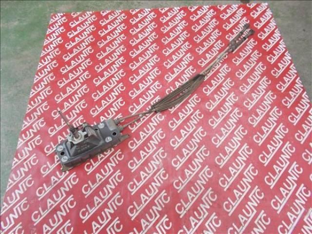 bontott SKODA OCTAVIA II Váltó Kulissza