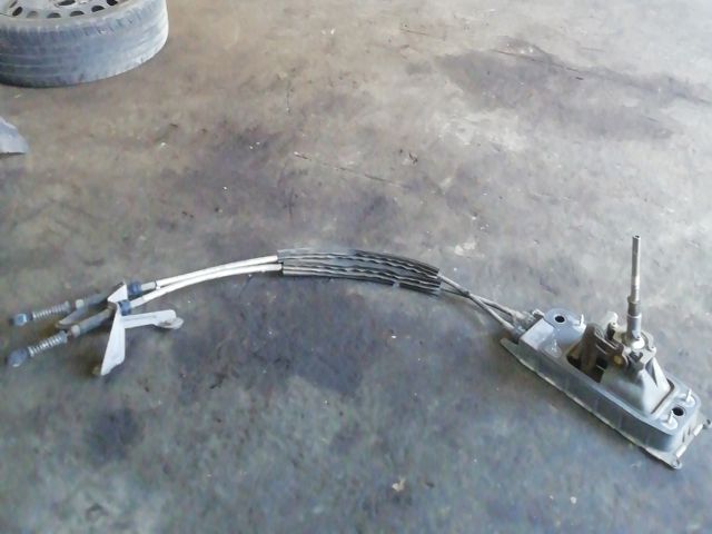 bontott SKODA OCTAVIA II Váltó Kulissza