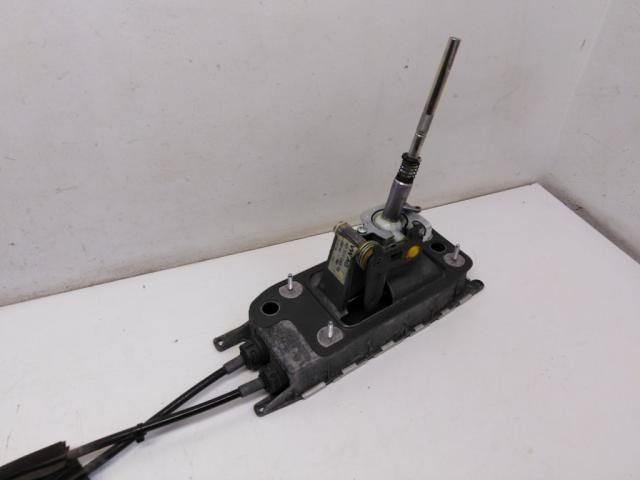 bontott SKODA OCTAVIA II Váltó Kulissza