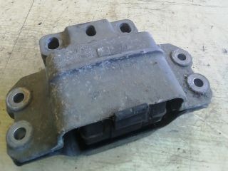 bontott SKODA OCTAVIA II Váltó Tartó Bak (Pozíciófüggetlen)