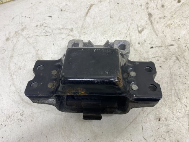 bontott SKODA OCTAVIA II Váltó Tartó Bak (Pozíciófüggetlen)