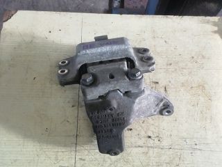 bontott SKODA OCTAVIA II Váltó Tartó Bak (Pozíciófüggetlen)