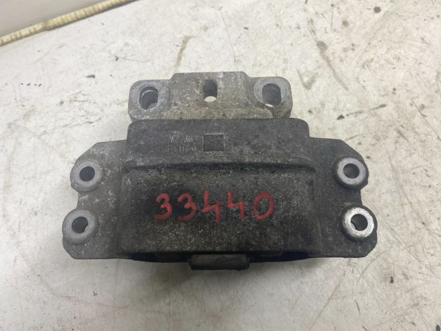 bontott SKODA OCTAVIA II Váltó Tartó Bak (Pozíciófüggetlen)