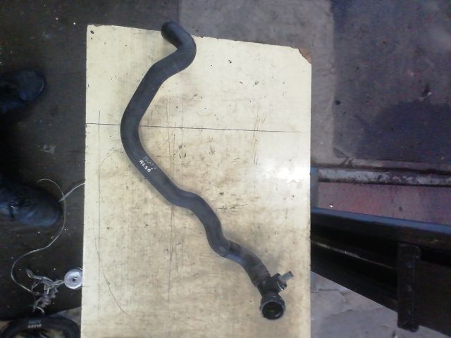 bontott SKODA OCTAVIA II Vízcső