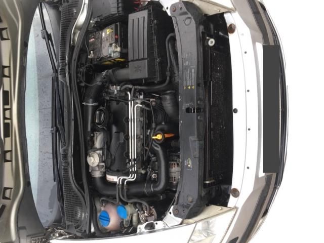 bontott SKODA OCTAVIA II Vízcső