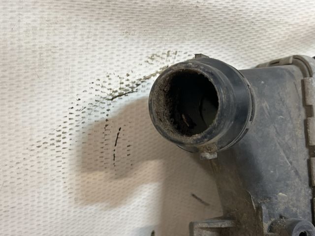 bontott SKODA OCTAVIA II Vízhűtő Radiátor (Klímás)