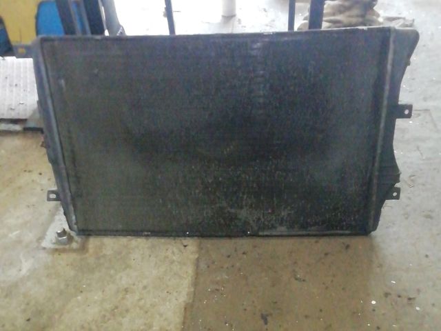 bontott SKODA OCTAVIA II Vízhűtő Radiátor (Klímás)