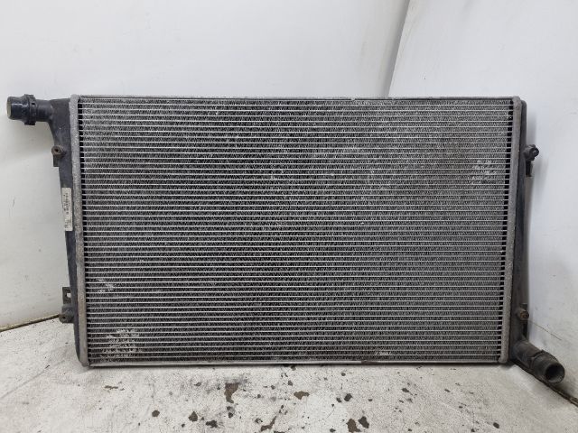 bontott SKODA OCTAVIA II Vízhűtő Radiátor (Klímás)