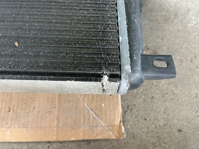 bontott SKODA OCTAVIA II Vízhűtő Radiátor (Klímás)