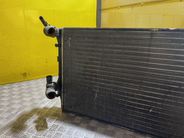 bontott SKODA OCTAVIA II Vízhűtő Radiátor (Klímás)