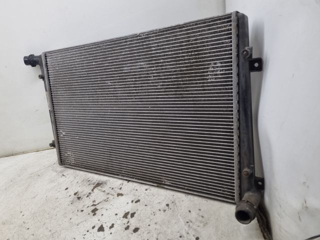 bontott SKODA OCTAVIA II Vízhűtő Radiátor (Klímás)