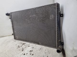 bontott SKODA OCTAVIA II Vízhűtő Radiátor (Klímás)