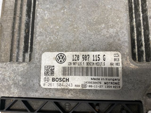 bontott SKODA OCTAVIA II Motorvezérlő