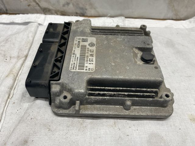 bontott SKODA OCTAVIA II Motorvezérlő