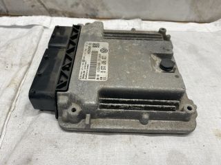 bontott SKODA OCTAVIA II Motorvezérlő